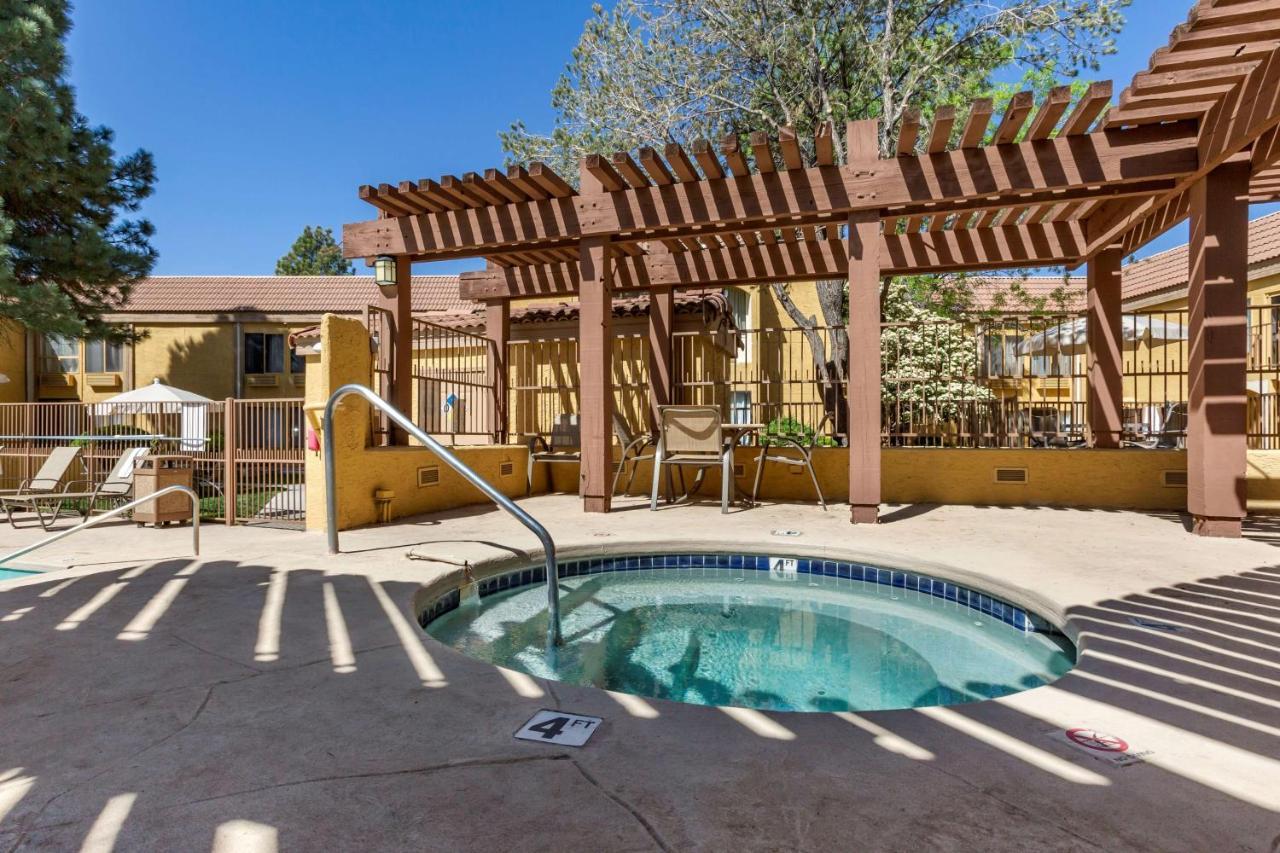 Best Western Airport Albuquerque Innsuites Hotel & Suites Kültér fotó